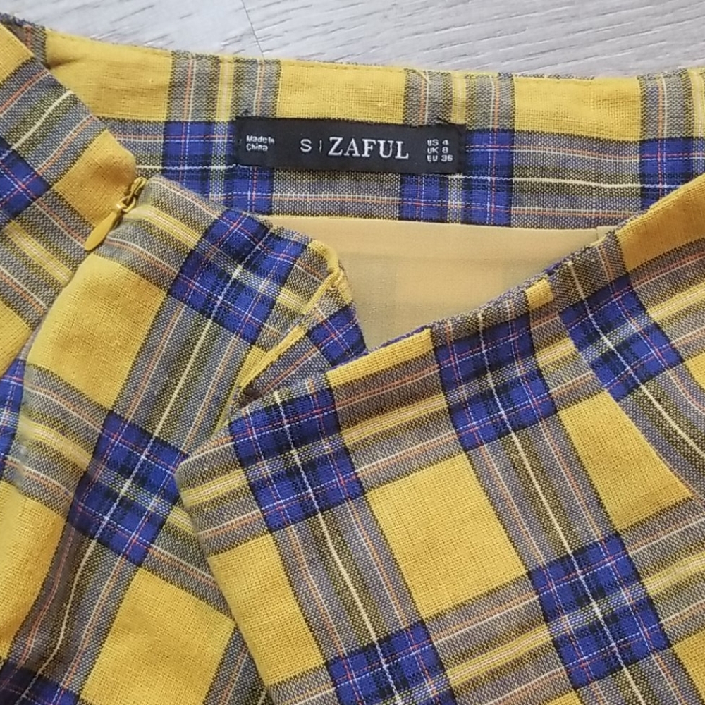 2 piece plaid top/skirt - Picture 3 of 7